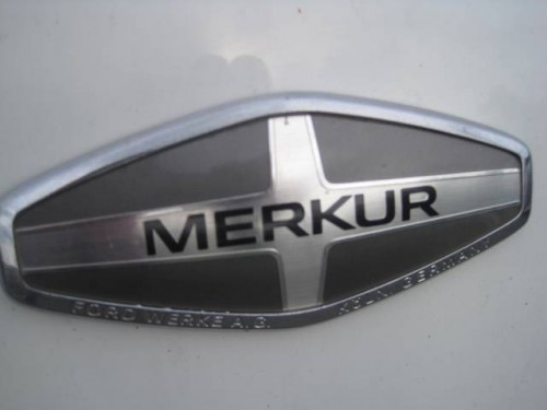 Merkur Logo